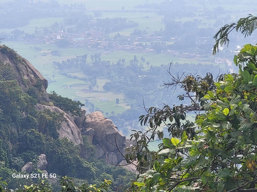 Trikut Pahar - Photo 4