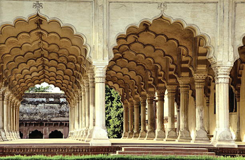 Agra Fort - Photo 2