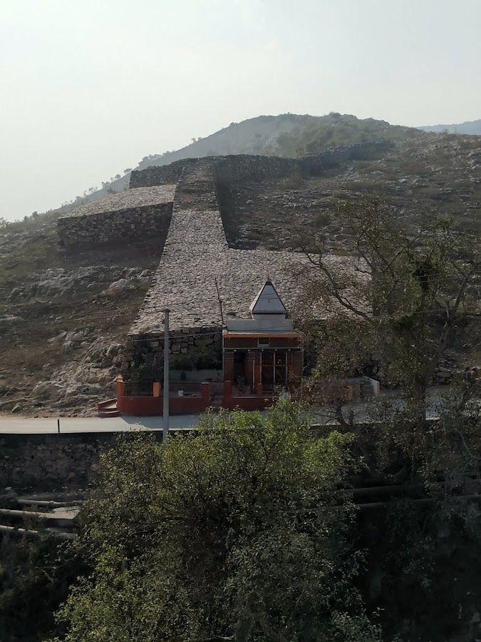 Cyclopean Wall - Photo 3