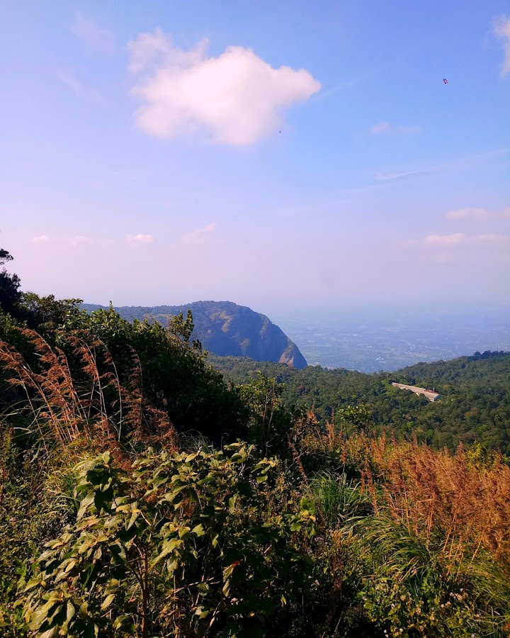 Raja's Cliff - Photo 3