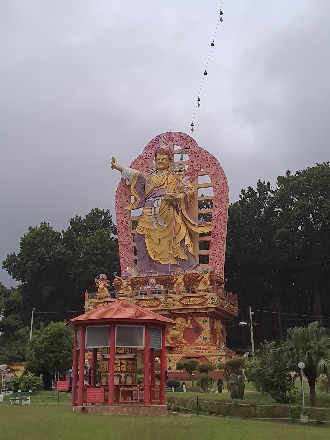 Buddha Temple - Photo 6
