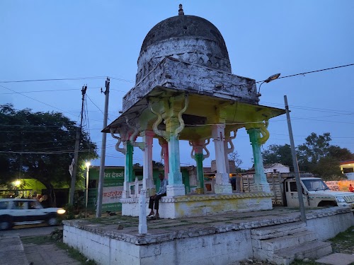 Chanderi - Photo 4