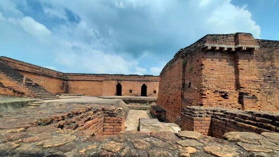 Nalanda University Ruins - Photo 4