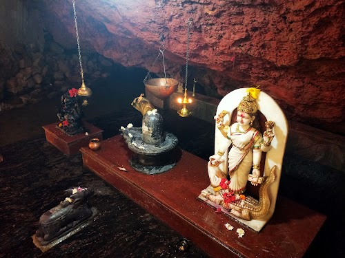 Shri Hiranyakeshi Mandir - Photo 3