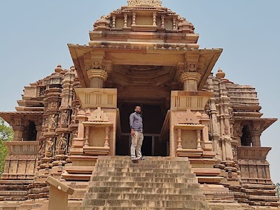 Khajuraho - Photo 2
