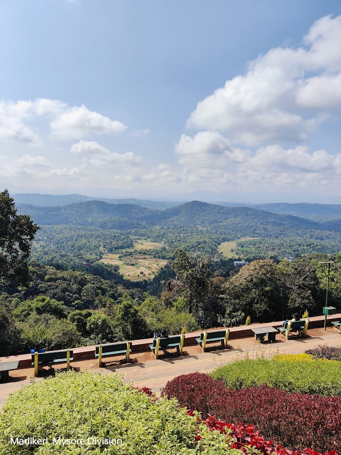 Rajaseat Garden - Photo 2