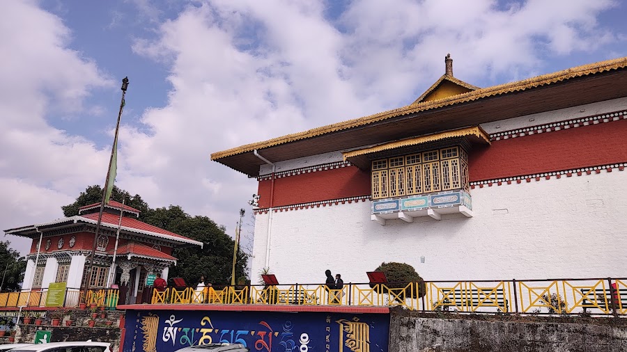 Pemayangtse Monastery - Photo 4