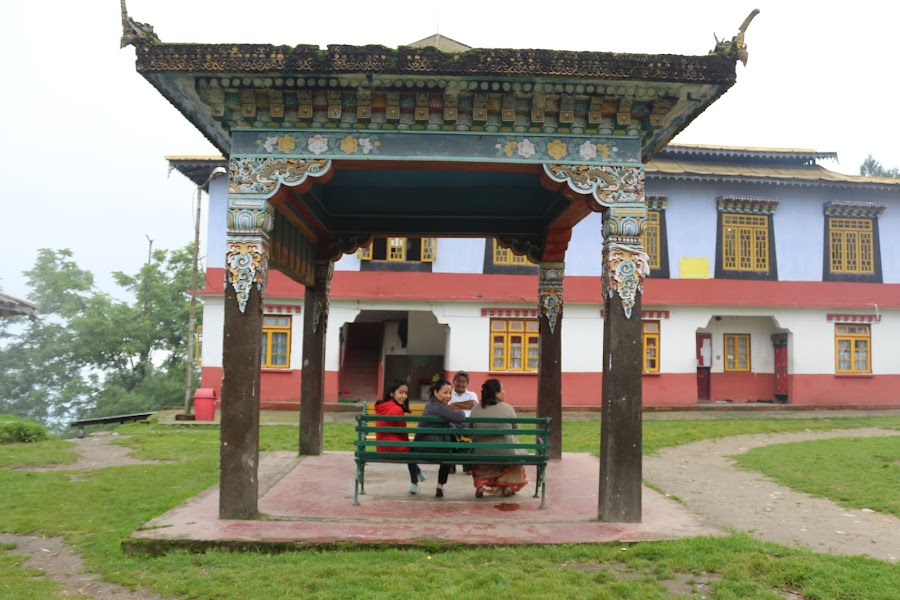 Pemayangtse Monastery - Photo 2