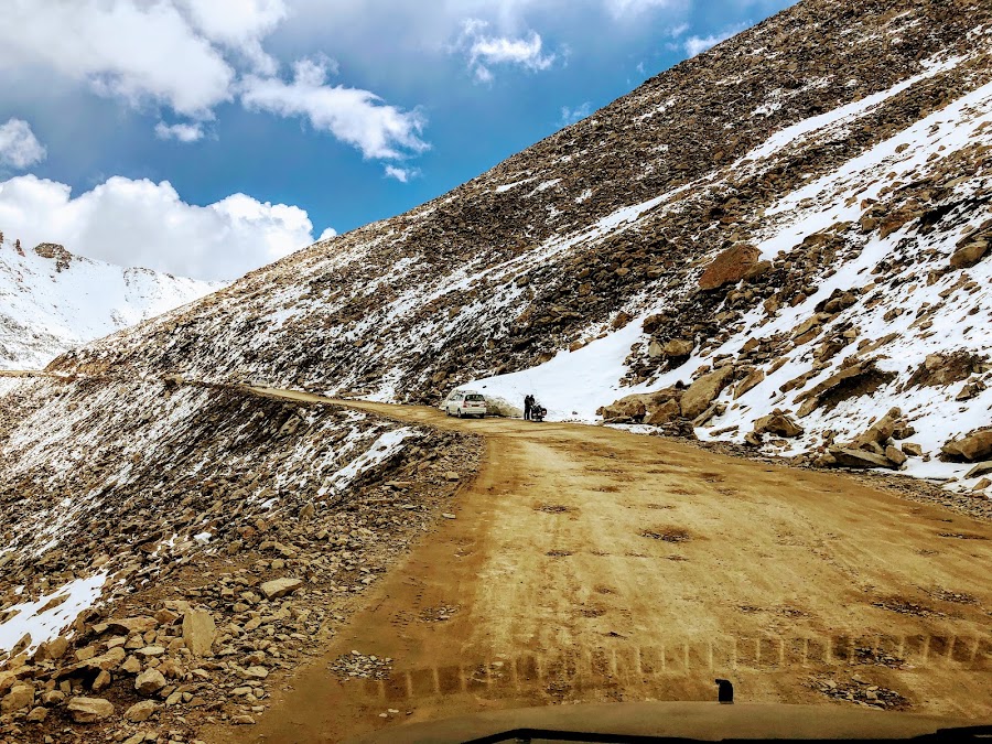 Khardung La Pass - Photo 2